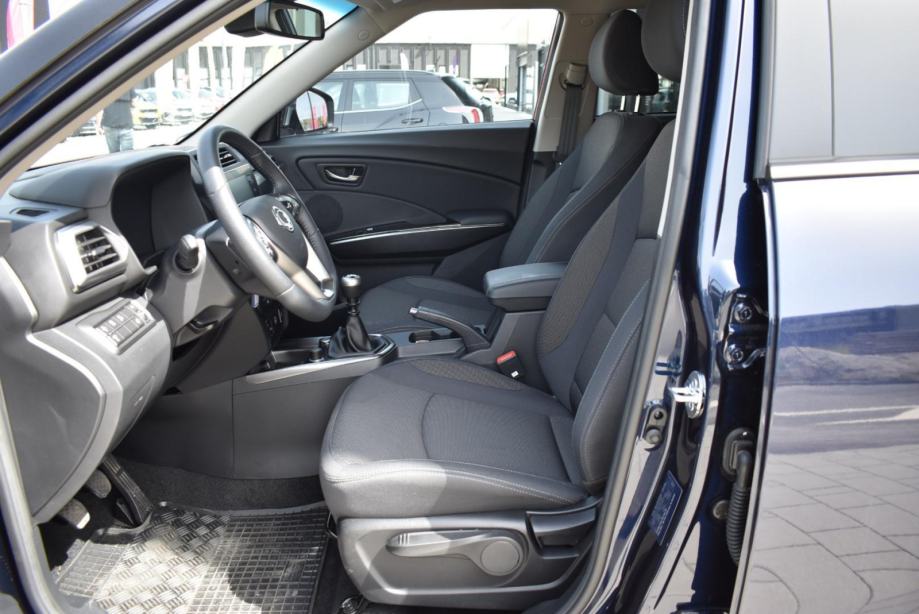 KG Mobility (SsangYong) Tivoli 1.5 T-GDI Smart 2WD M/T, NAVIGACIJA, ST, fotografija 15