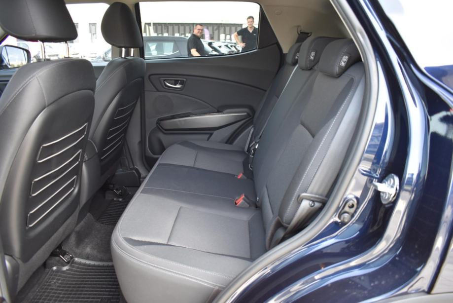 KG Mobility (SsangYong) Tivoli 1.5 T-GDI Smart 2WD M/T, NAVIGACIJA, ST, fotografija 16