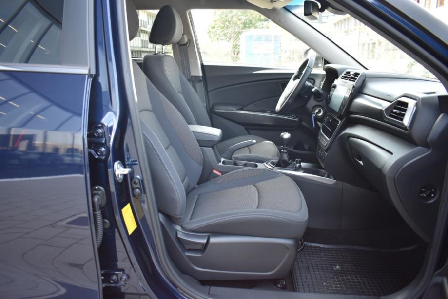 KG Mobility (SsangYong) Tivoli 1.5 T-GDI Smart 2WD M/T, NAVIGACIJA, ST, fotografija 17
