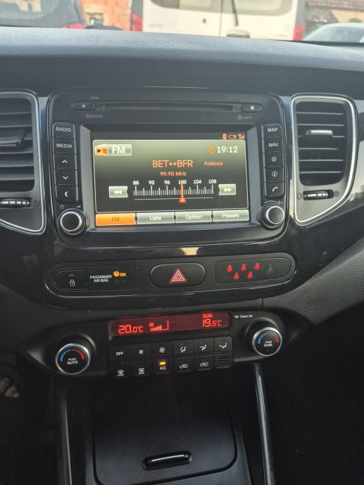 Kia Carens 1,7 CRDi LX eco 7 sjedala, fotografija 7