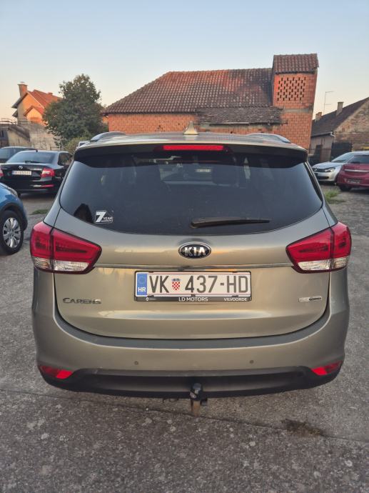 Kia Carens 1,7 CRDi LX eco 7 sjedala, fotografija 13