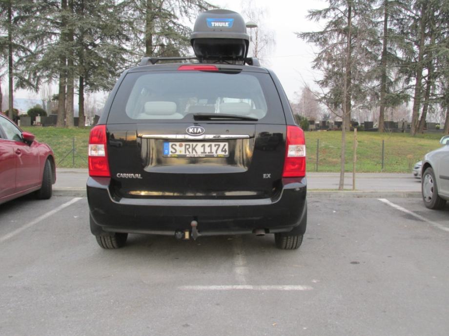 Kia carnival mb