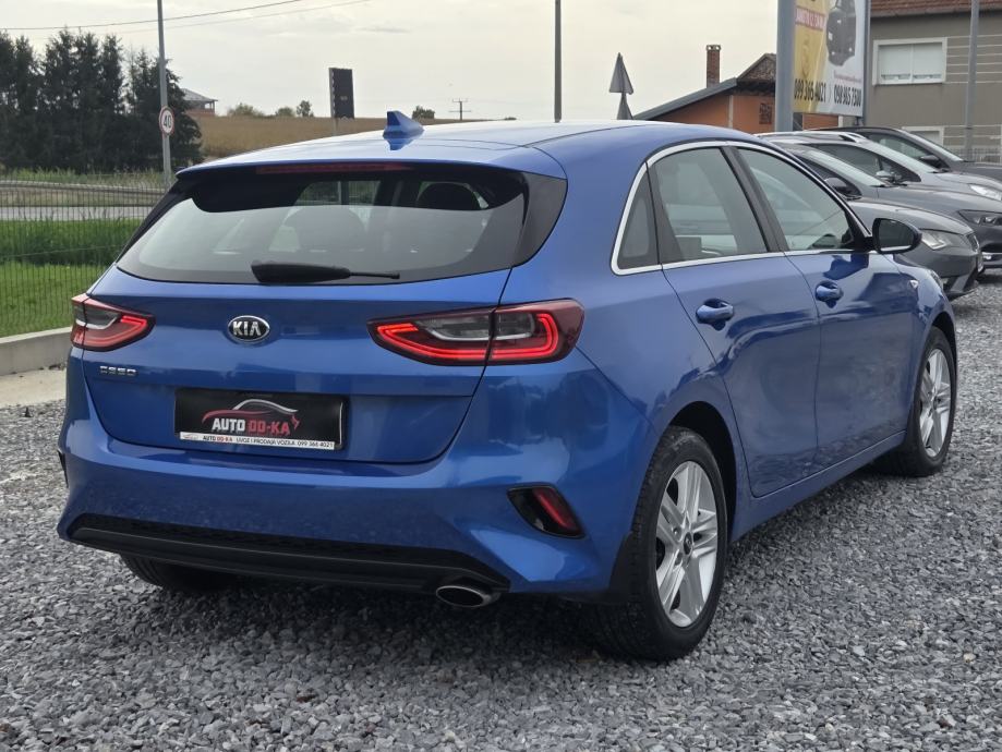 Kia Ceed 1,0 T-GDI, fotografija 5
