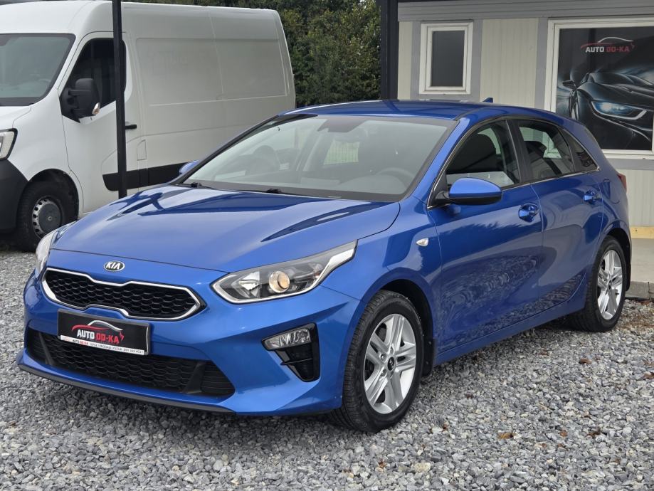 Kia Ceed 1,0 T-GDI, fotografija 3