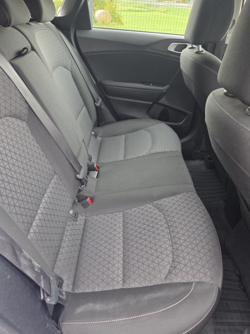 Kia Ceed 1,0 T-GDI, fotografija 16