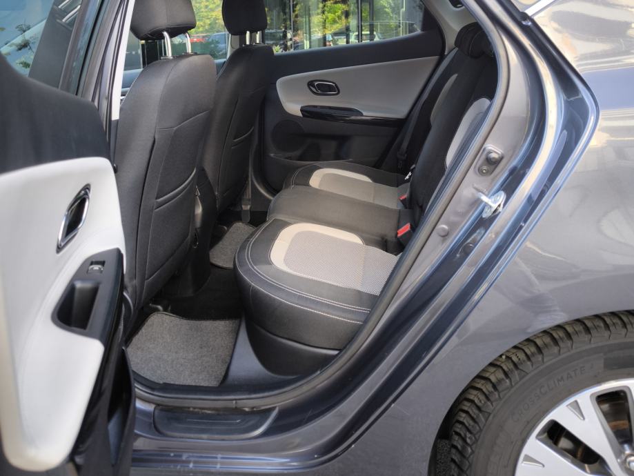 KIA CEED 1.6 CRDI//FULL OPREMA//REG.GODINU DANA//, fotografija 18