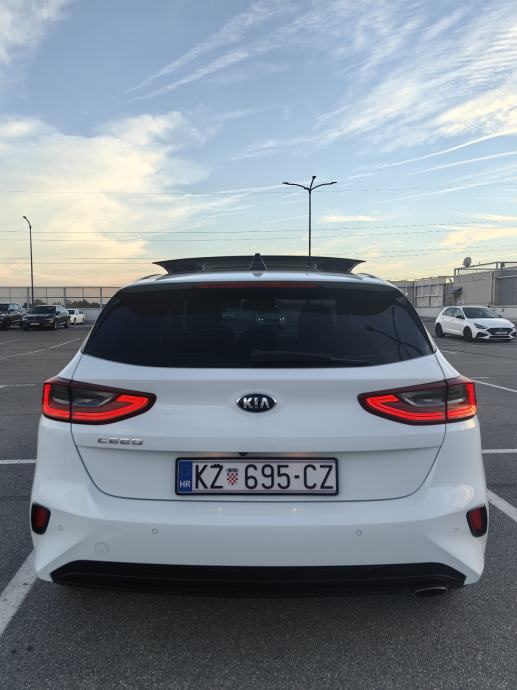 ⭐️Kia Ceed 1.6 CRDi 136 KS PREMIUM | PANORAMA | JBL | LED | ACC⭐️, fotografija 5