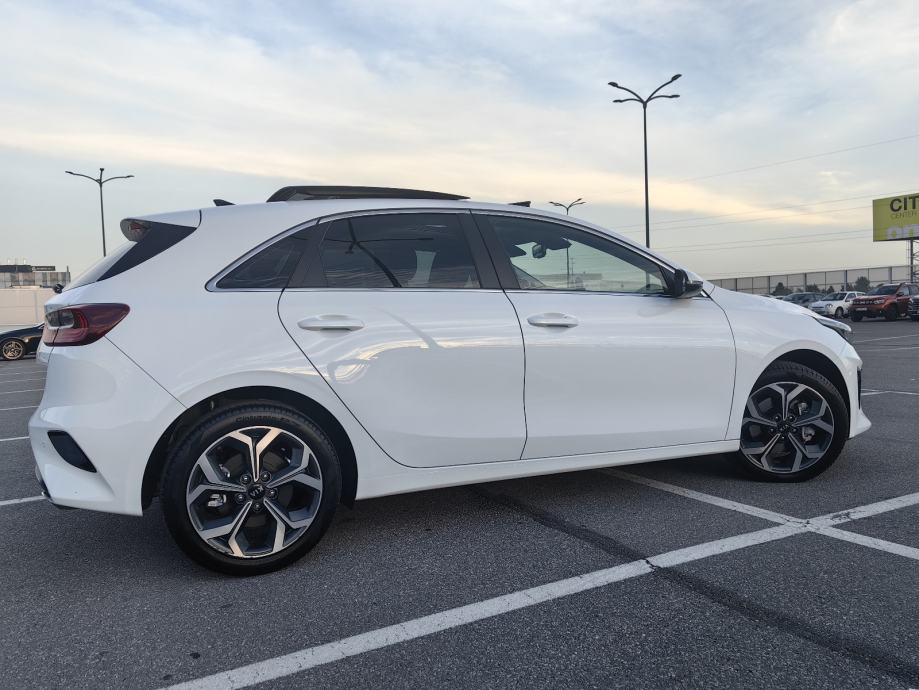 ⭐️Kia Ceed 1.6 CRDi 136 KS PREMIUM | PANORAMA | JBL | LED | ACC⭐️, fotografija 8