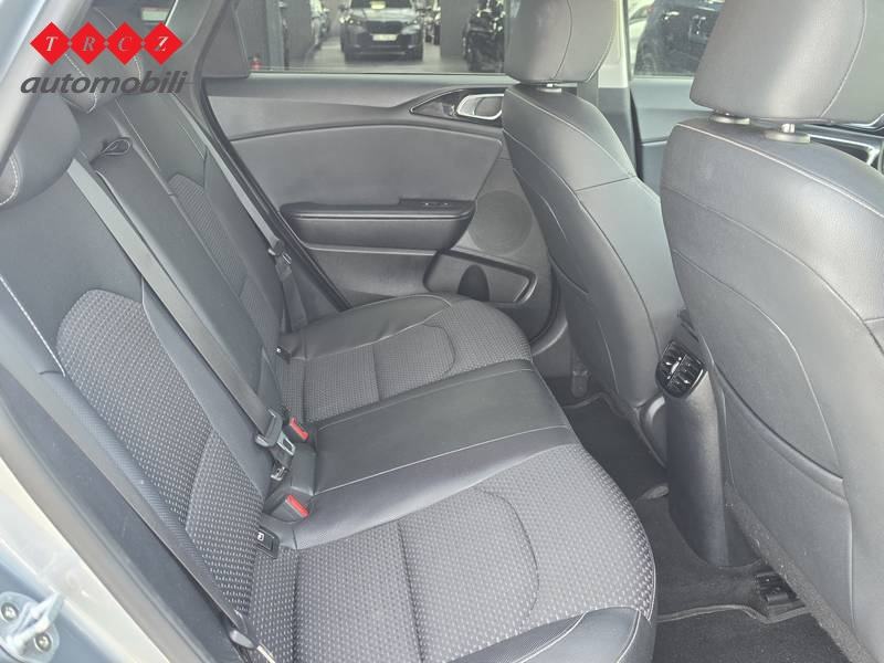 KIA CEED 1.7 CRDI AT, fotografija 5