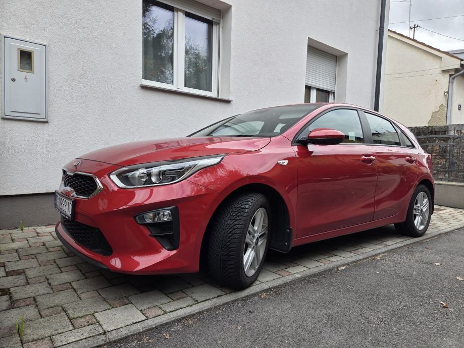 Kia Ceed, 48 tkm, prvi vlasnik , tvornicka garancija, fotografija 2