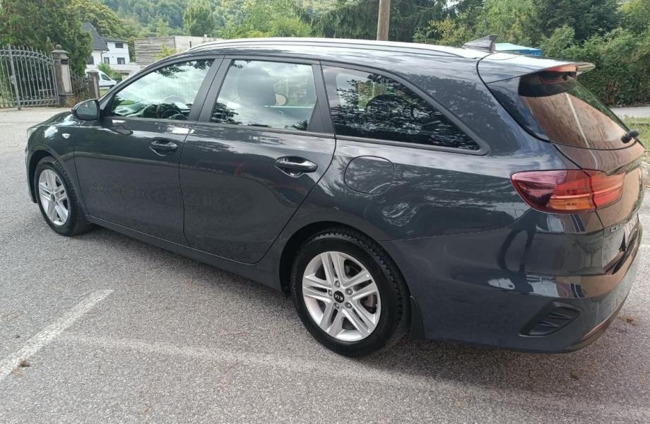 Kia Ceed (cee'd) 1,0 Navigacija, kamera, alu, fotografija 4