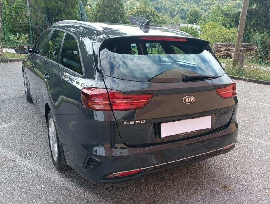 Kia Ceed (cee'd) 1,0 Navigacija, kamera, alu, fotografija 5