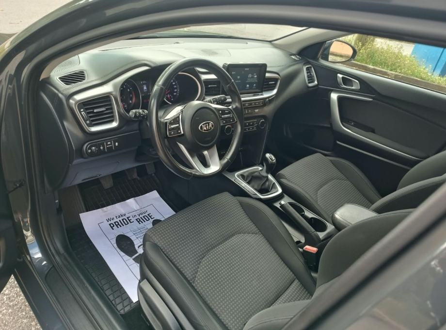 Kia Ceed (cee'd) 1,0 Navigacija, kamera, alu, fotografija 10