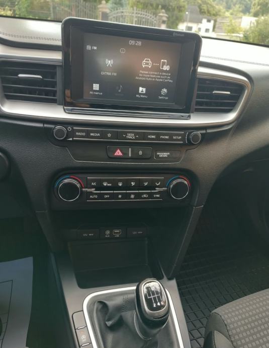 Kia Ceed (cee'd) 1,0 Navigacija, kamera, alu, fotografija 13