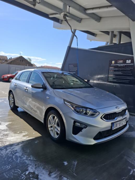 Kia Ceed (cee'd) 1,0 T-GDI, odlično stanje bez ulaganja, fotografija 2