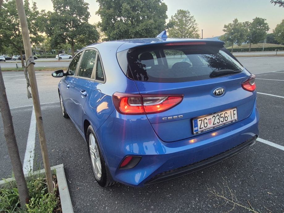 Kia Ceed (cee'd) 1,0 T-GDI, fotografija 9