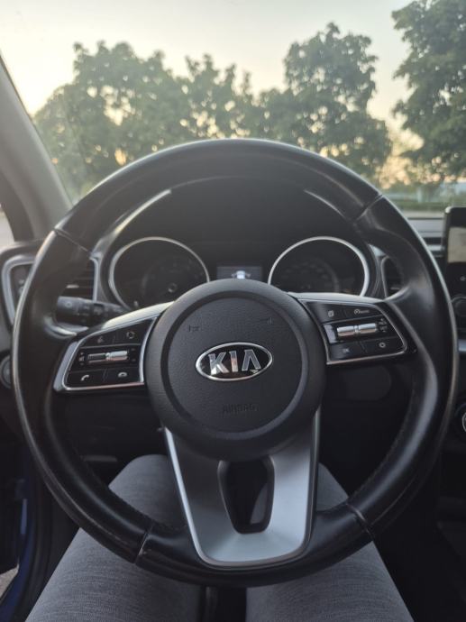 Kia Ceed (cee'd) 1,0 T-GDI, fotografija 10