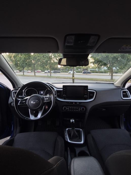 Kia Ceed (cee'd) 1,0 T-GDI, fotografija 13