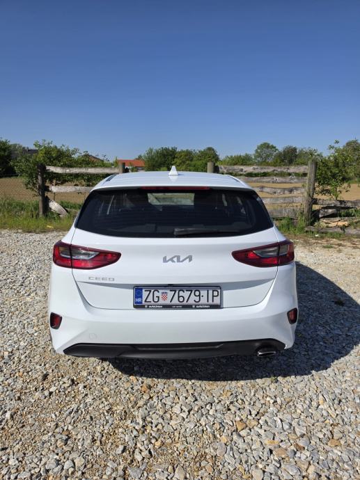 Kia Ceed (cee'd) 1.0 T-GDI, fotografija 2
