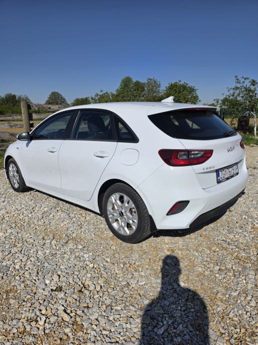 Kia Ceed (cee'd) 1.0 T-GDI, fotografija 10