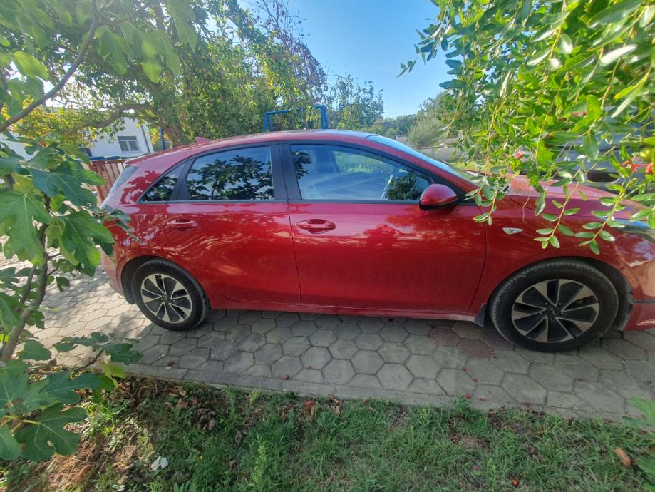 Kia Ceed (cee'd) 1.0 T-GDI, fotografija 4