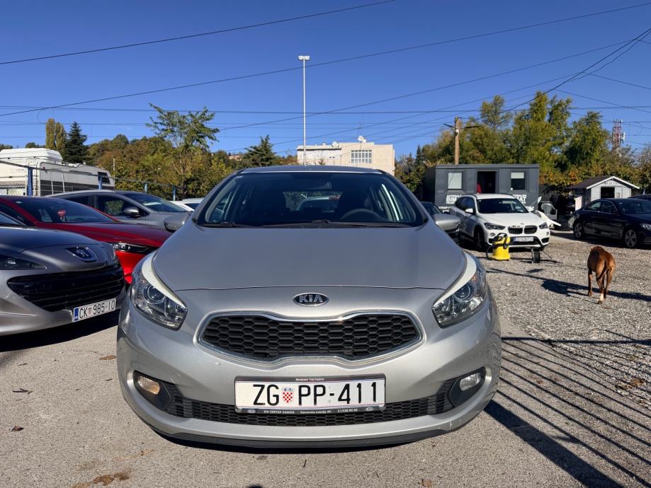 Kia Ceed (cee'd) 1,4 CRDi*ODLIČNO STANJE*PRVI VLASNIK*, pogled izvana - slika 2