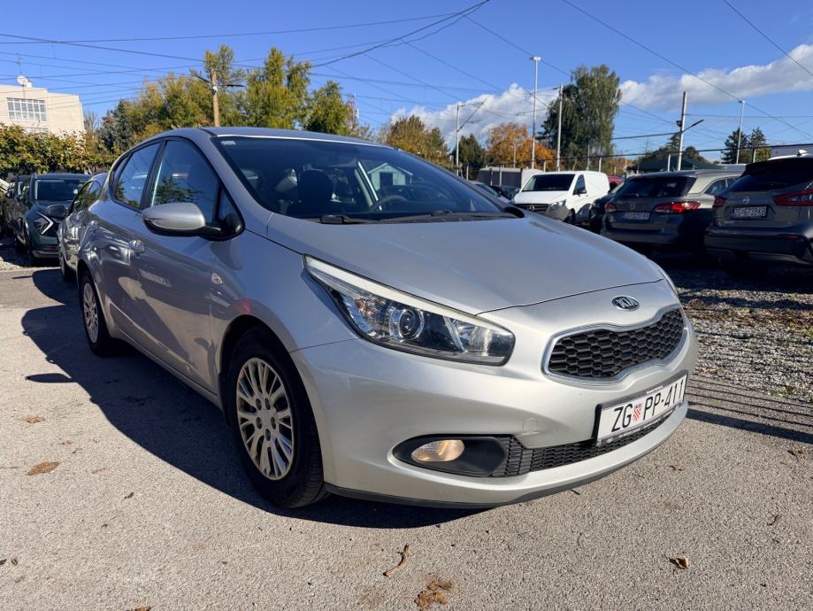 Kia Ceed (cee'd) 1,4 CRDi*ODLIČNO STANJE*PRVI VLASNIK*, pogled izvana - slika 3