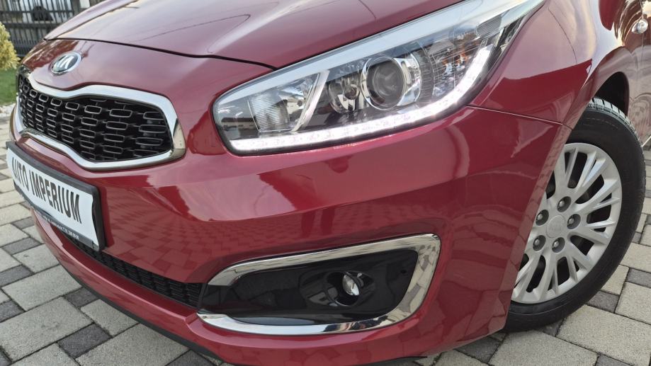 Kia Ceed (cee'd) 1,4 CVVT - REDIZAJN -1.VLASNIK - 85 000 KM -, fotografija 4