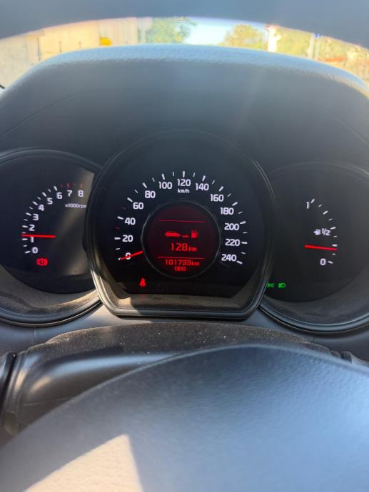 Kia Ceed (cee'd) 1,4 CVVT, fotografija 16
