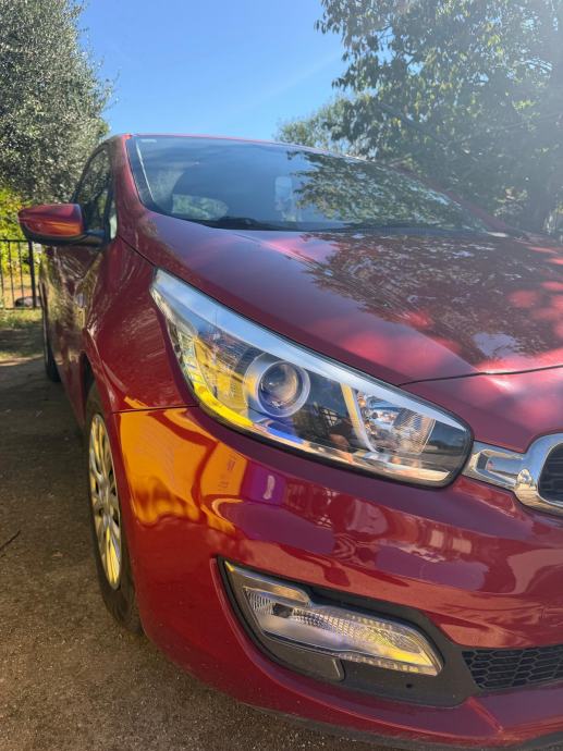Kia Ceed (cee'd) 1,4 CVVT, fotografija 12