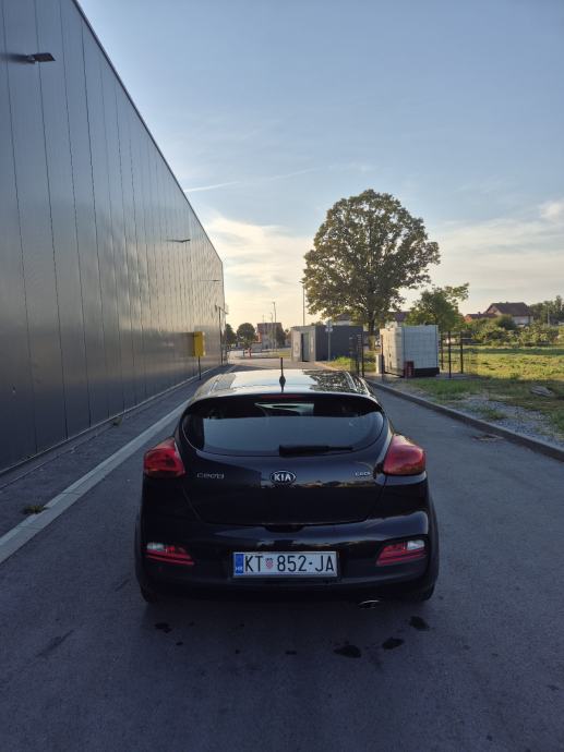 Kia Ceed (cee'd) Hitno!!, fotografija 7