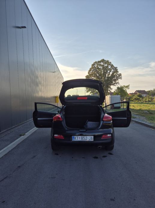 Kia Ceed (cee'd) Hitno!!, fotografija 14