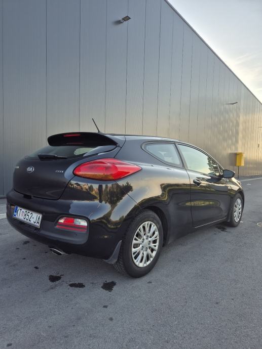 Kia Ceed (cee'd) Hitno!!, fotografija 8