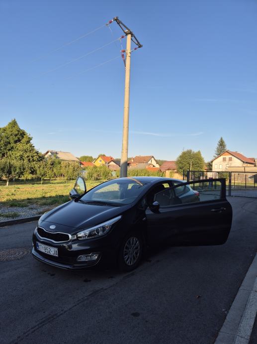 Kia Ceed (cee'd) Hitno!!, fotografija 12