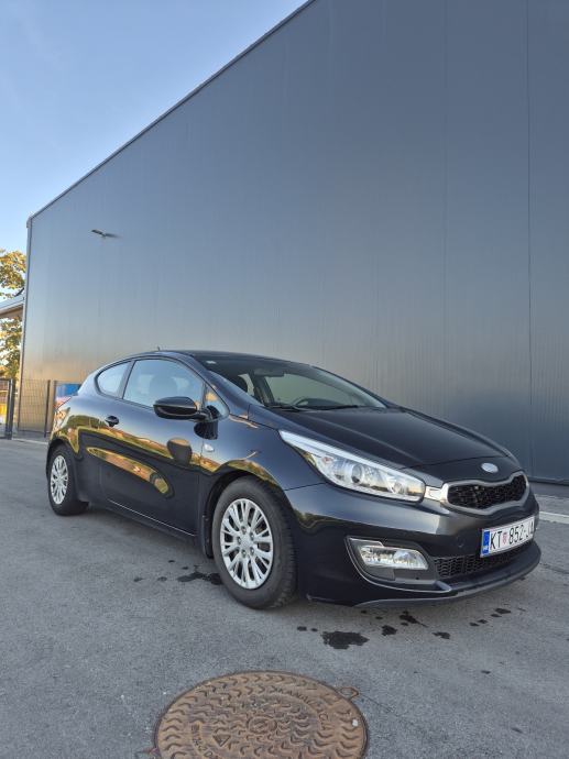 Kia Ceed (cee'd) Hitno!!, fotografija 10
