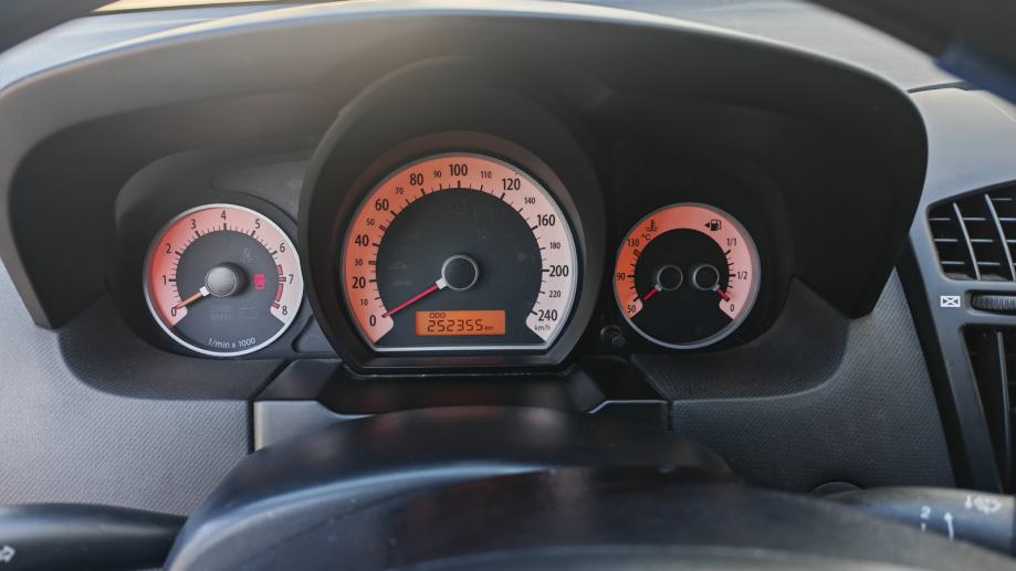 Kia Ceed (cee'd) 1,4, fotografija 13