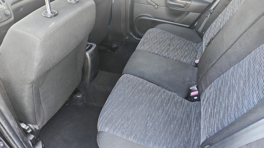 Kia Ceed (cee'd) 1,4, fotografija 5