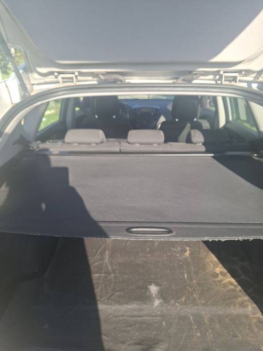 Kia Ceed (cee'd) 1,6 CRDi EX sportwagon Alu, fotografija 6