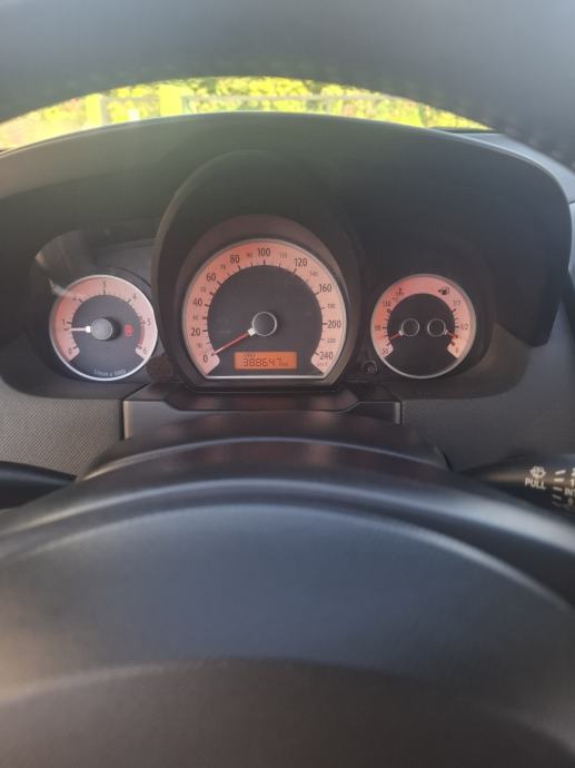 Kia Ceed (cee'd) 1,6 CRDi EX sportwagon Alu, fotografija 10