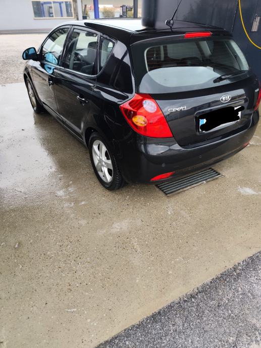 Kia Ceed 1,6 crdi ❗ full oprema ❗registriran 12/26❗, fotografija 2