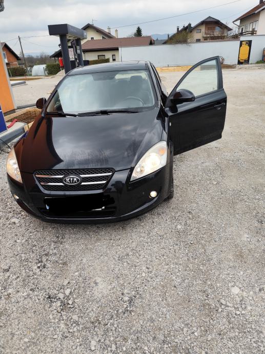 Kia Ceed 1,6 crdi ❗ full oprema ❗registriran 12/26❗, fotografija 4