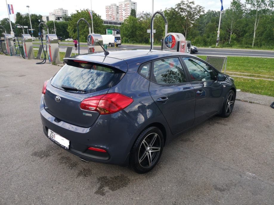 Kia ceed bluetooth