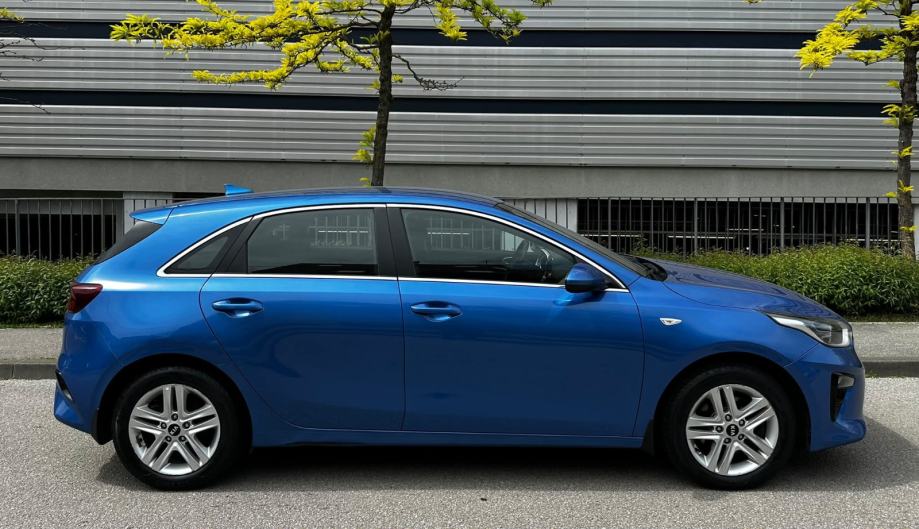 Kia Ceed (cee'd) 1,6 CRDI*Reg.god dana 10/2027*Odlično stanje*, fotografija 4
