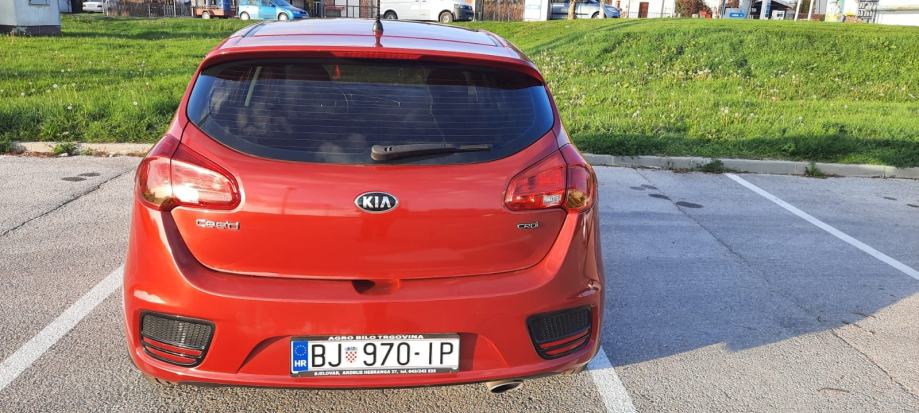 Kia Ceed (cee'd) 1,6 CRDi, fotografija 4