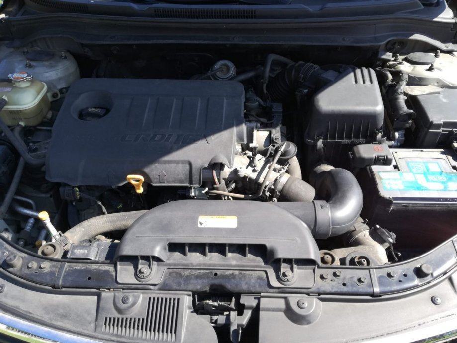 Kia Ceed (cee'd) 1,6 CRDi, fotografija 8