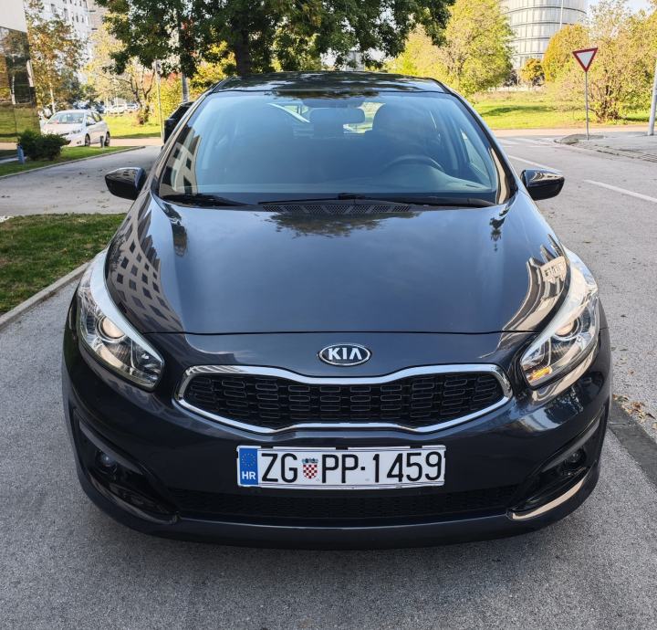 Kia Ceed 1,6 CRDi, kamera, navig, kao NOV, fotografija 5