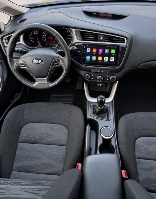 Kia Ceed 1,6 CRDi, kamera, navig, kao NOV, fotografija 11