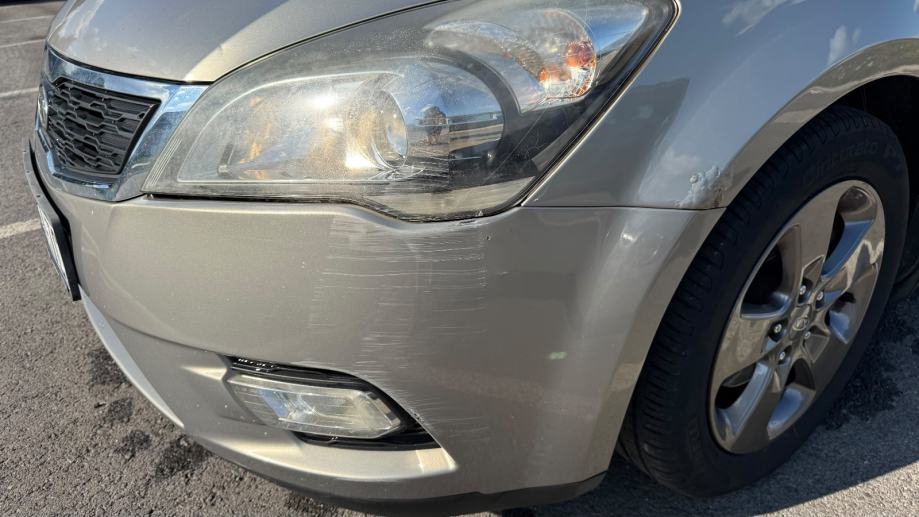 Kia Ceed (cee'd) 1,6 EX Alu, fotografija 18