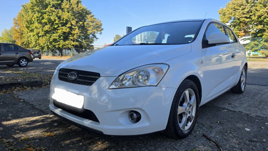 Kia Ceed (cee'd) 1,6 ---PLIN---ZAMJENA SKUPLJE/JEFTINIJE, fotografija 16