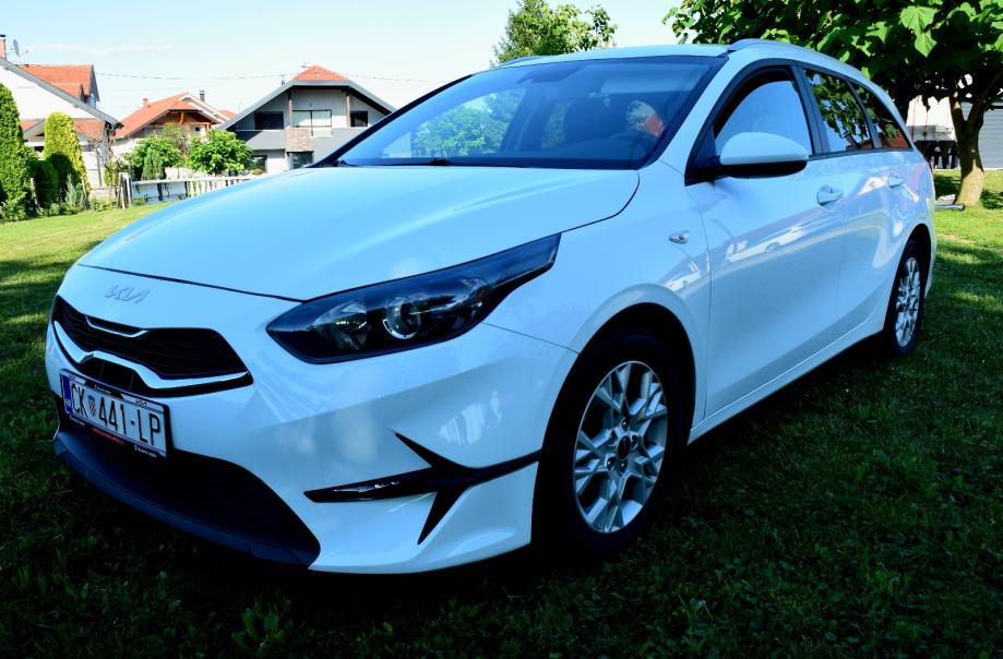 Kia Ceed (cee'd) Sportswagon 1.0 T-GDI, fotografija 3